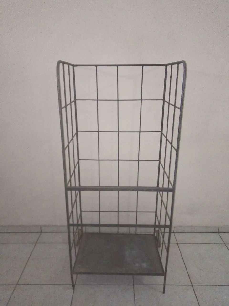 Expositor de carvão 1,45m altura, 43cm largura, 60cm comprimento. - Foto 3