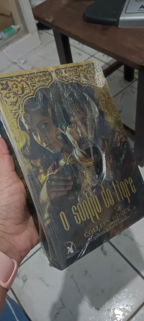 Livro o sonho do tigre de Colleen Houck