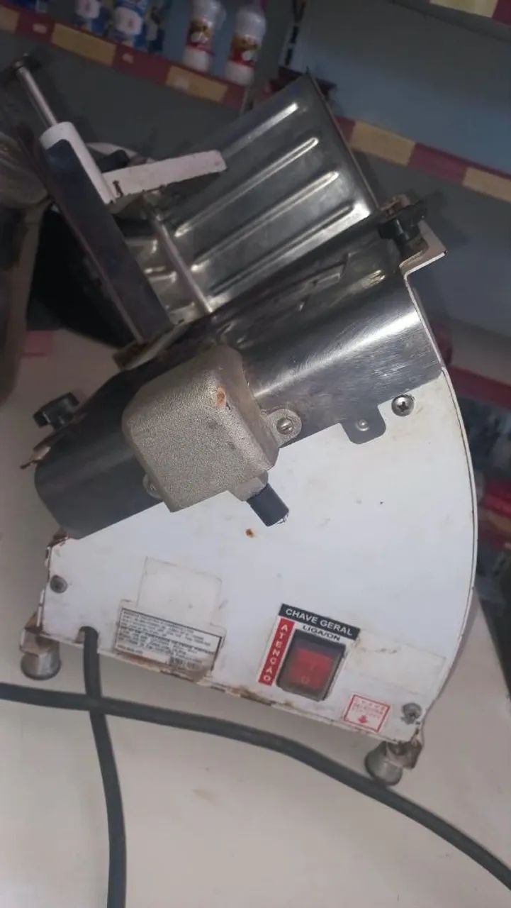 Vendo Fatiadora BERMAR.800 - Foto 3