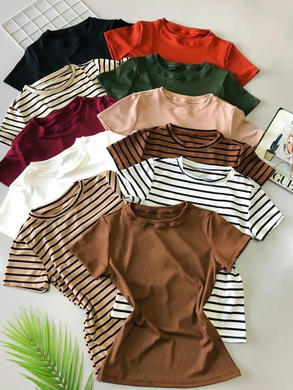 Blusas Femininas Básicas ideal para qualquer Ocasião  - Foto 4