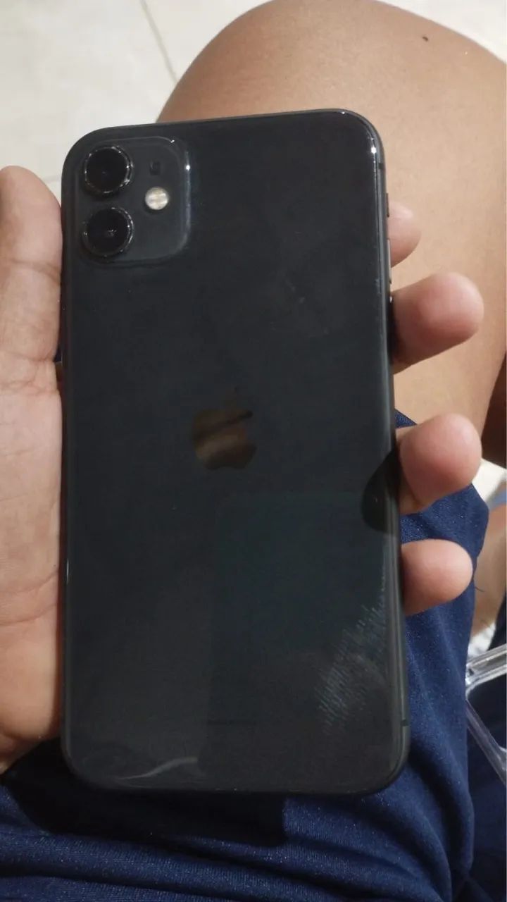 Vendo iPhone 11,64gb todo original 81% de bateria original  - Foto 2