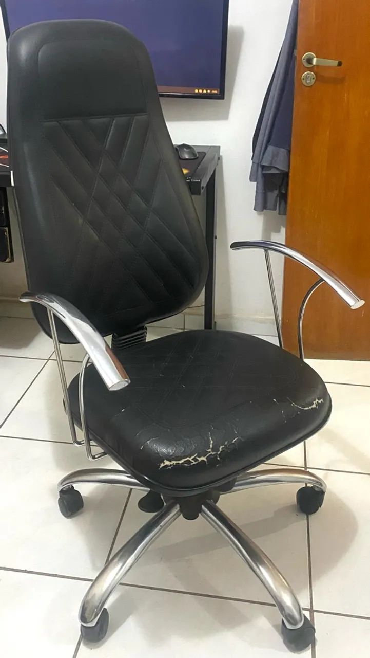 Cadeira Executiva preta