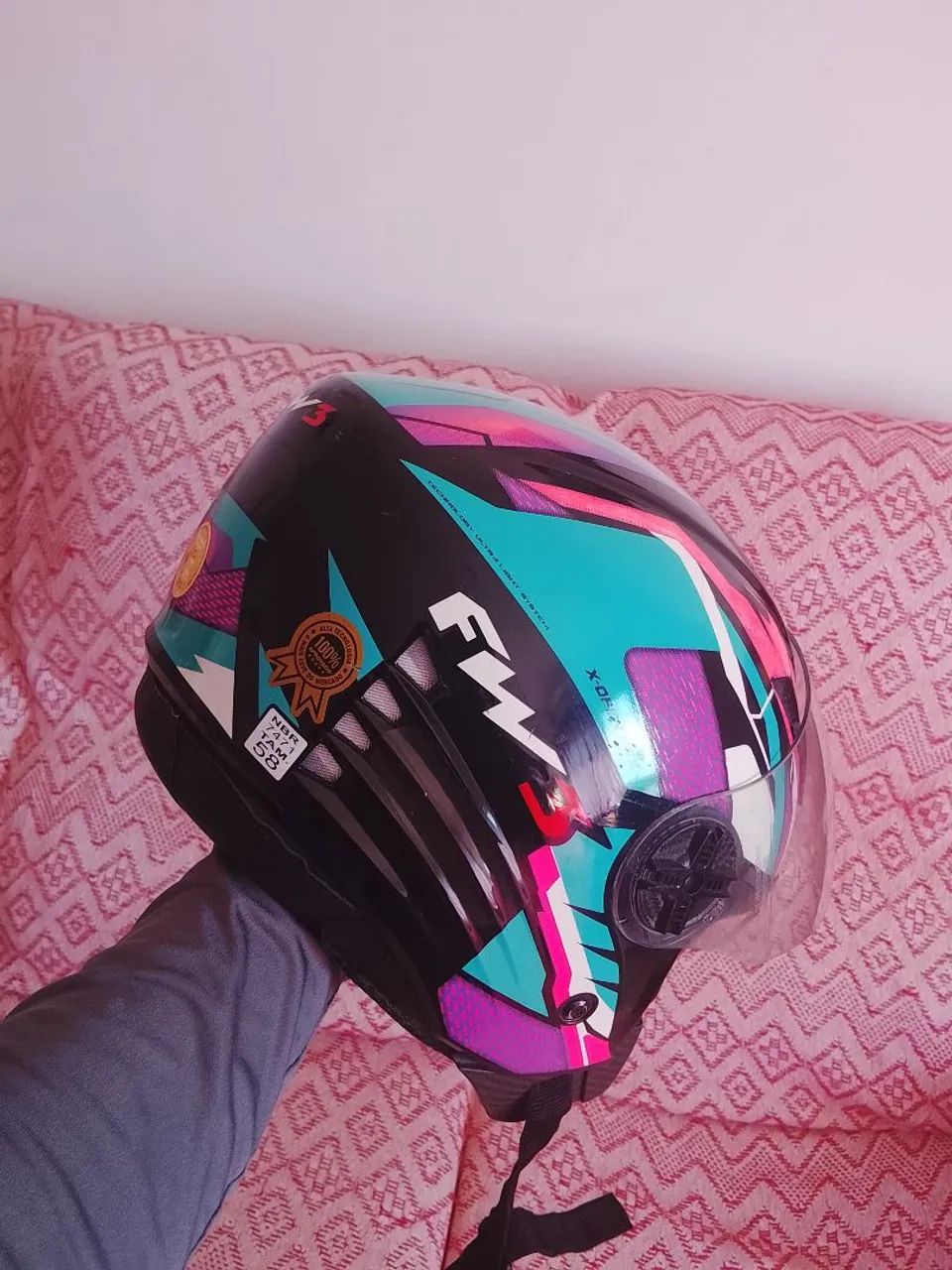 Capacete FW3 com fone - Foto 4