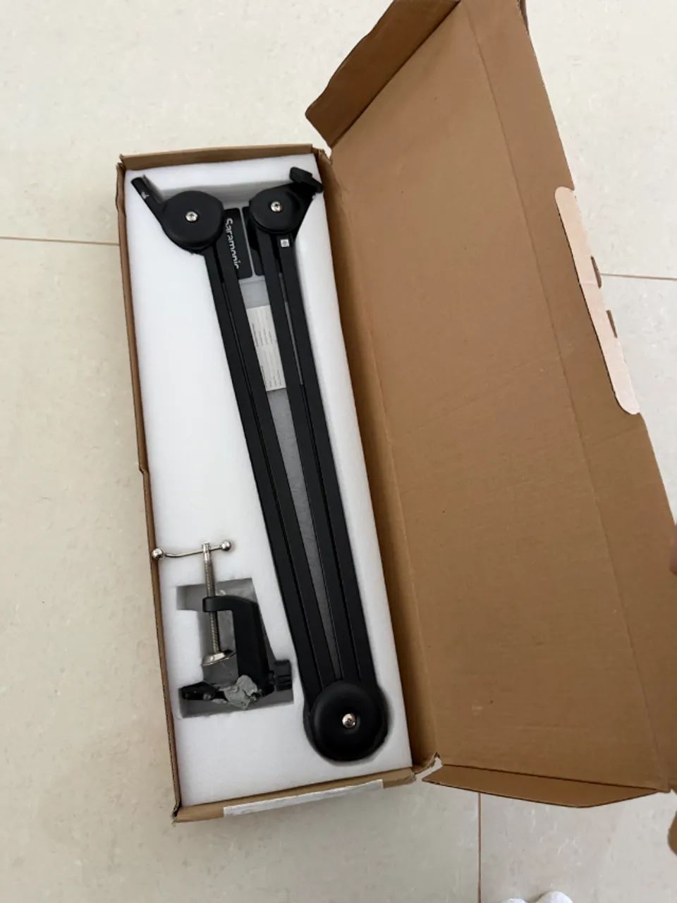 Braço articulado para microfone Saramonic SR-HC2 - Foto 4