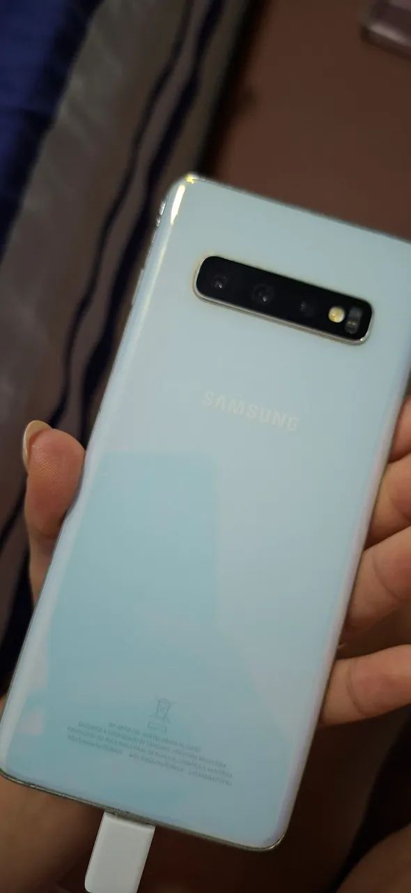 Celular Samsung S10  - Foto 5