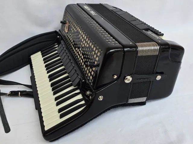 Acordeon 120 Baixos Todeschini Super 8 Já Eletrificada - Foto 3