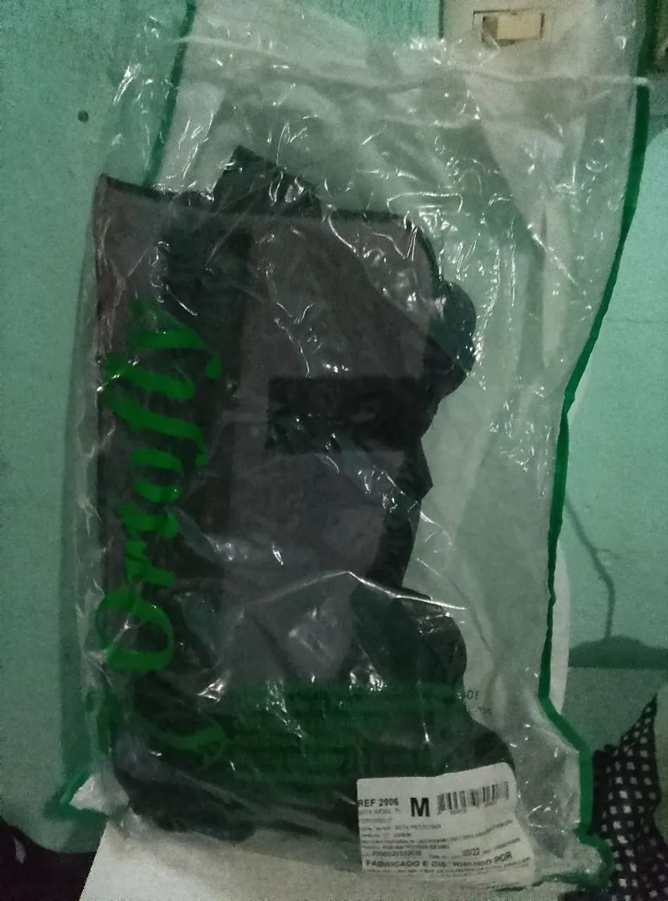 Vendo Bota Ortopédica e Perneira muito Novas. - Foto 3