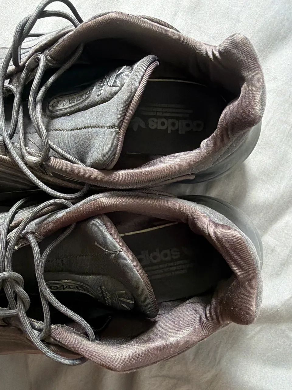 Adidas Ozelia TAM 42 - Calçados - Jardim Cidade Universitária