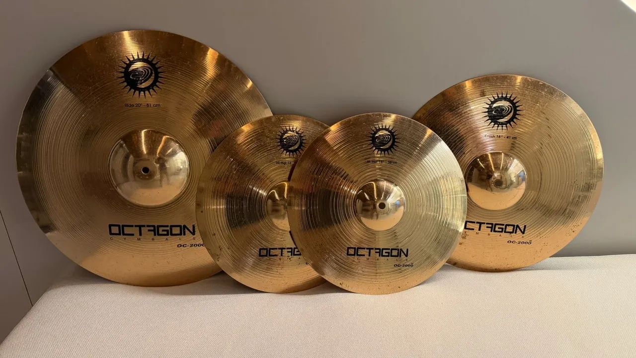 Kit pratos Octagon 