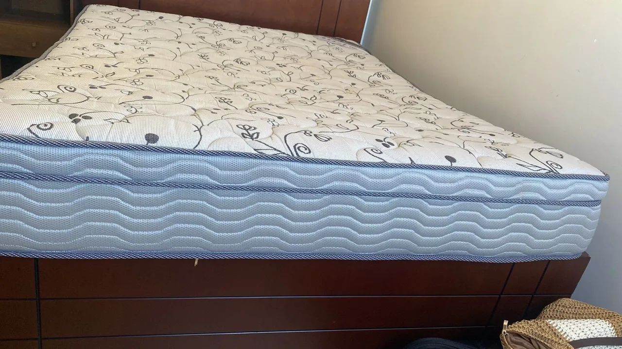 COLCHÃO E CAMA  - Foto 3