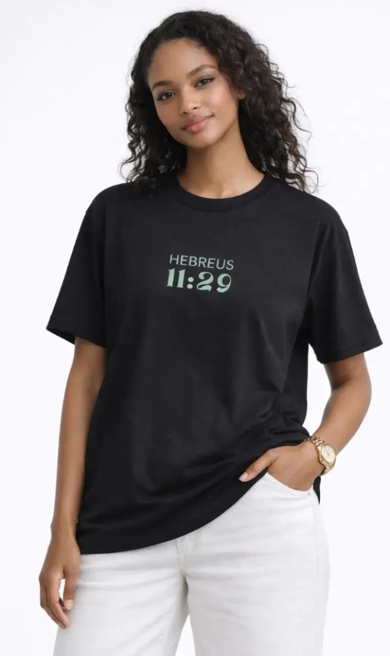 Camiseta Cristã Oversized - Moisés - Foto 2
