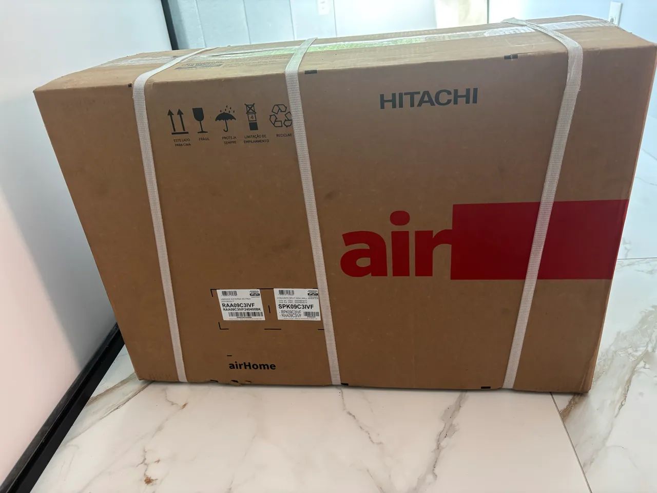 Ar-condicionado Hitachi 9.000 BTUs - Novo e Lacrado - Foto 2
