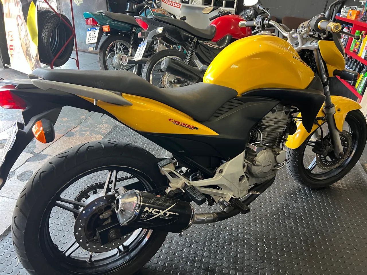 CB 300  2012 - Foto 4