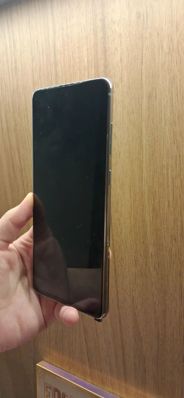 Samsung Galaxy Note 10 Lite Holográfico Usado - Foto 2