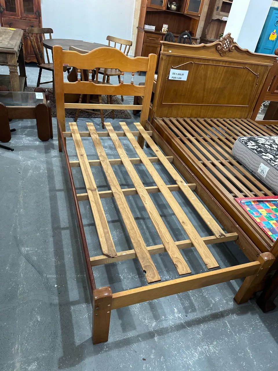 PROMOÇÃO - 1Cama de solteiro - madeira  - Foto 3