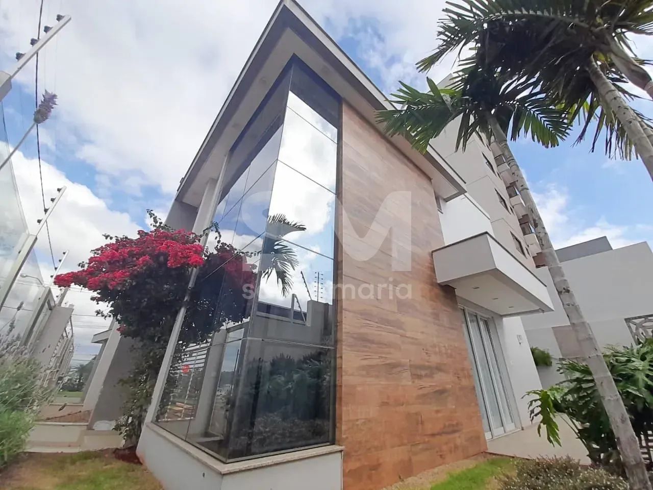 Casa com piscina, a venda no Bom Retiro