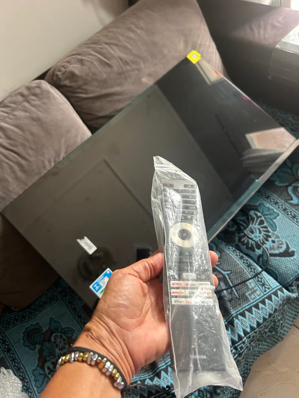 Vende-se Tv 32 polegadas novinha  - Foto 4