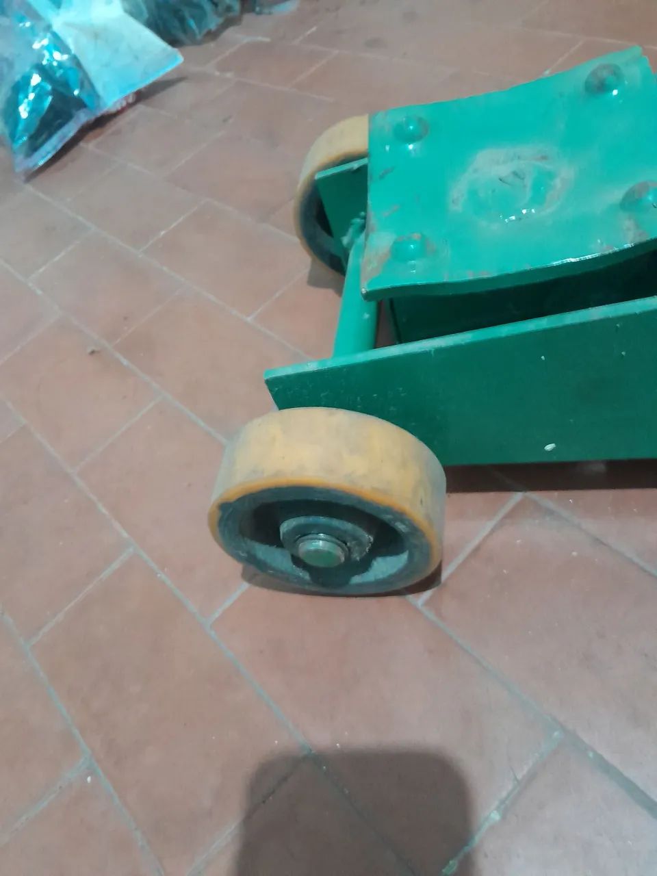 Macaco jacare 2 toneladas zerado rodas PU - Foto 4