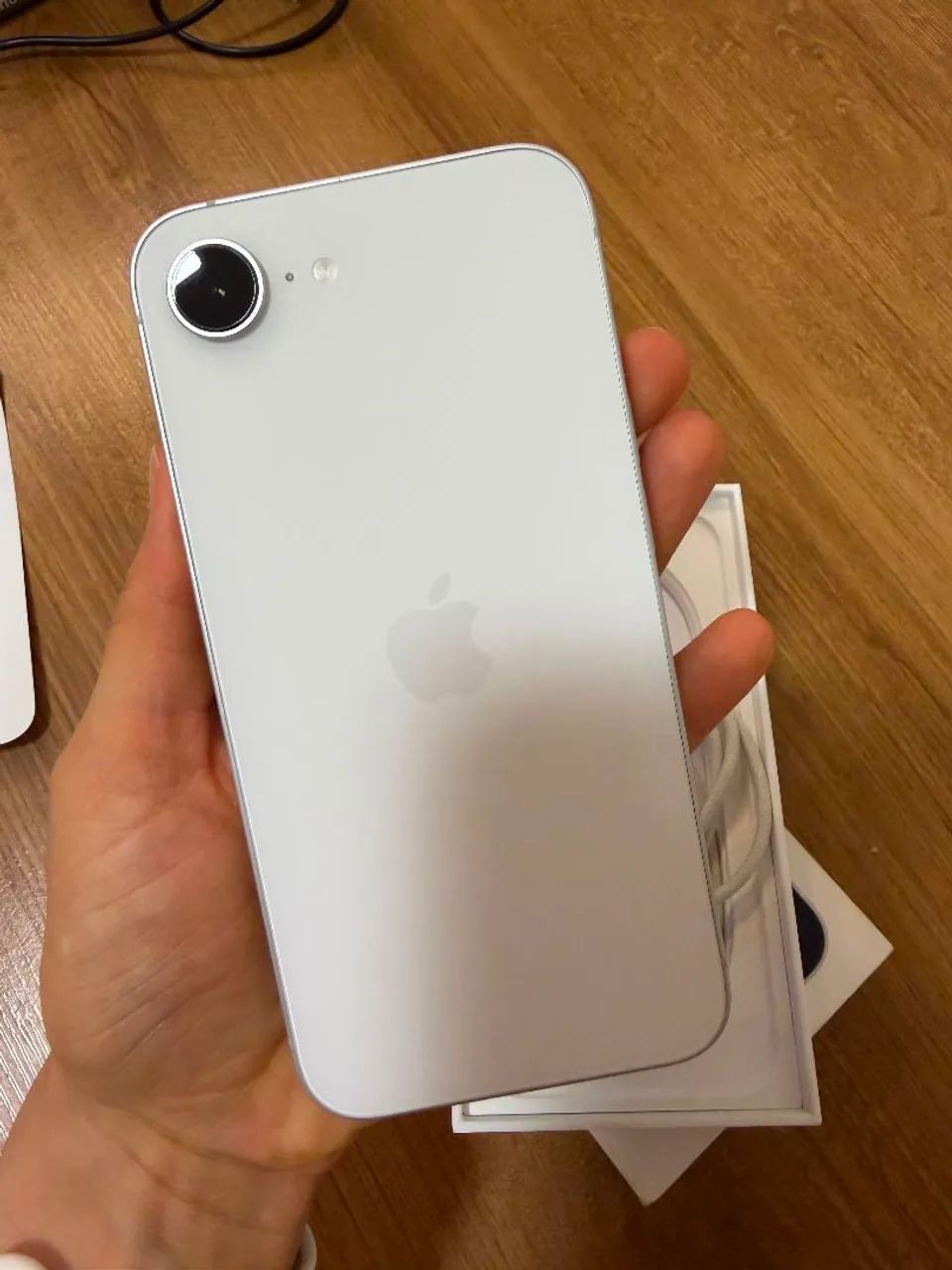 iPhone 16e 512GB - Foto 4