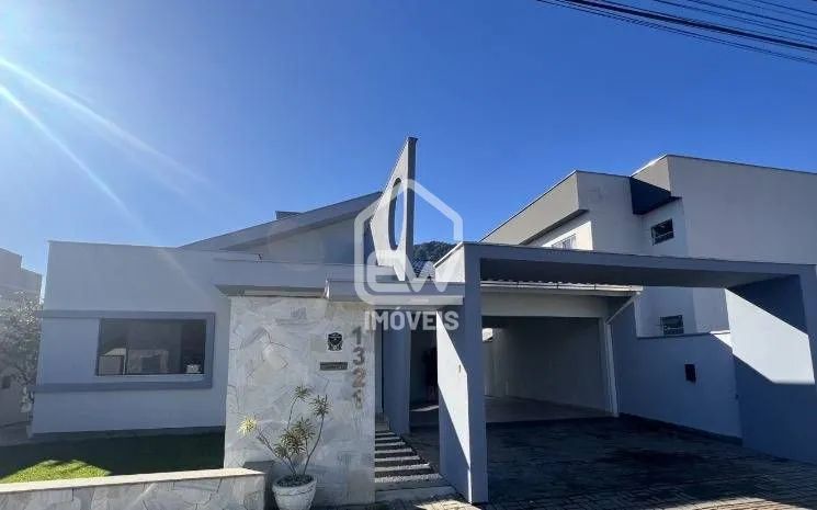 Casa Semimobiliada com 196m² em Schroeder, SC - Foto 2