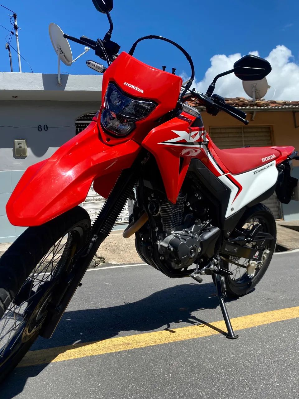 Vendo Tornado 300 ABS  - Foto 3