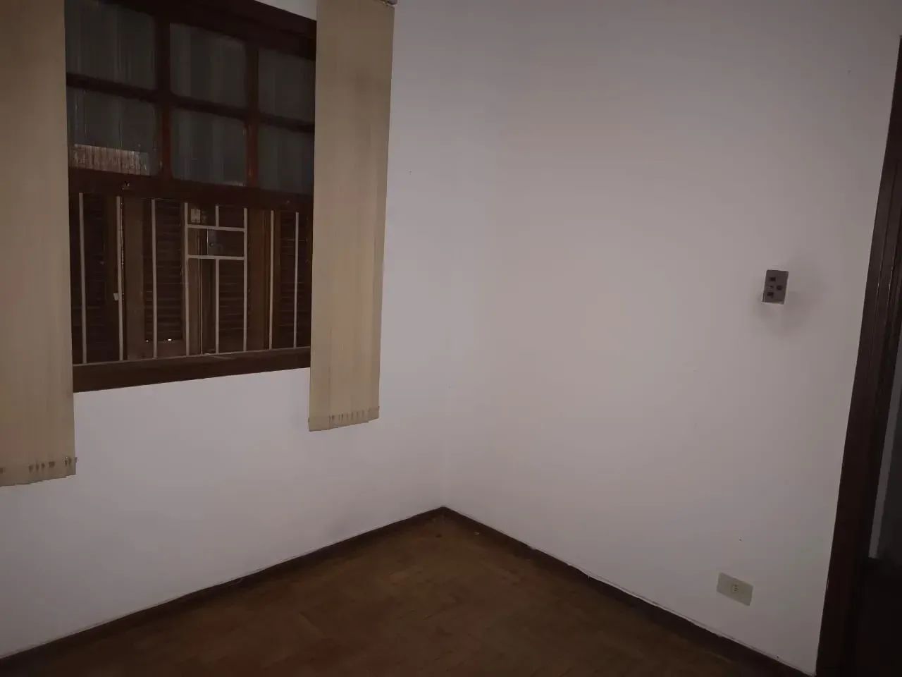 Sobrado para aluguel possui 145 metros quadrados com 3 quartos em Centro - Taubaté - SP - Foto 2