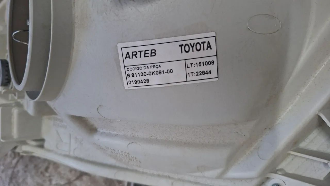 Farol Toyota Hilux 2005 a 2011 (Hilux - Foto 3