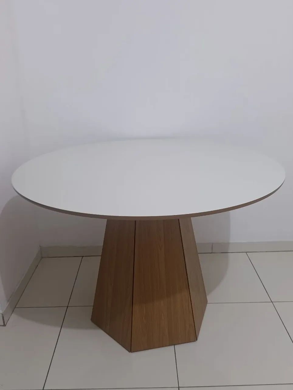 Mesa Redonda para Vender - Foto 2