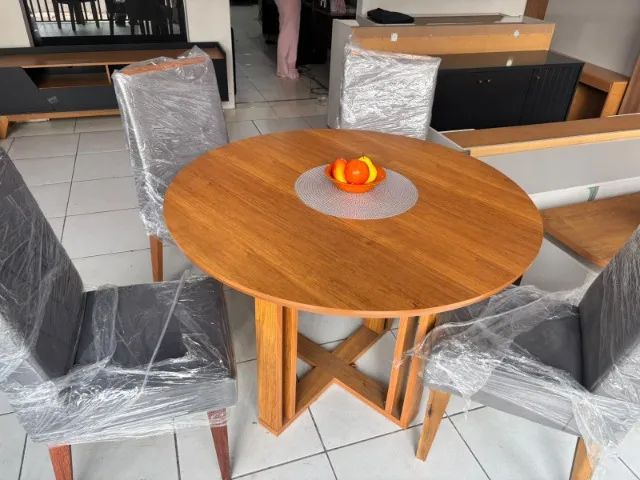 MESA DE JANTAR COM ENTREGA GRATIS/ 4 LUGARES - Foto 2
