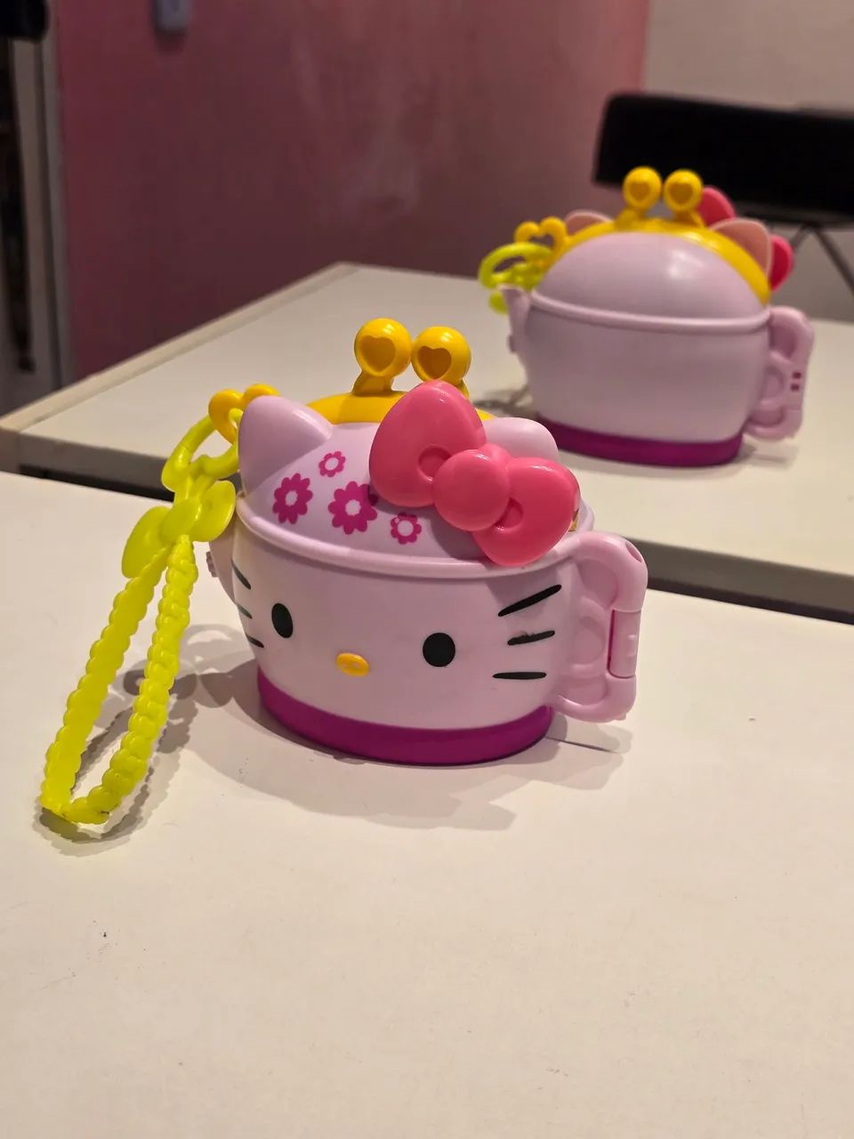 Brinquedo Hello Kitty hora do chá + 4 mini hello kittys inclusas - Foto 2