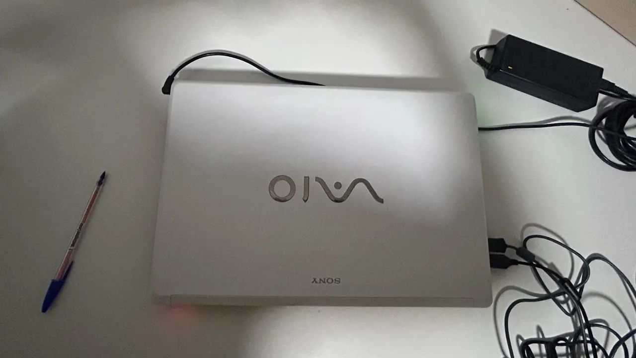 NOTEBOOK SONY VAIO 17 POLEGADAS E SSD DE 256 GB - Foto 2