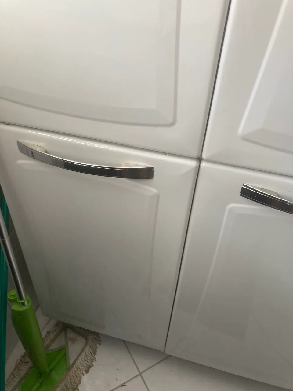 Vende-se paneleiro de aço 