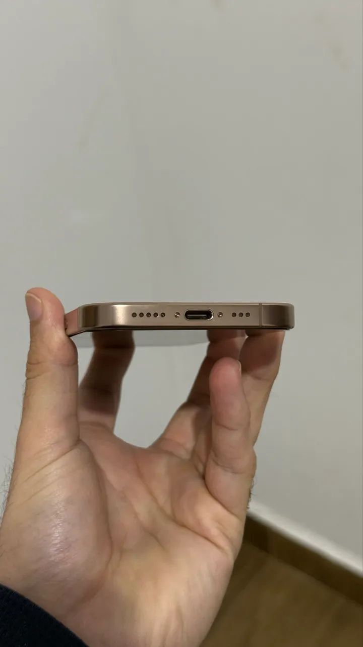 iPhone 16 Pro - Foto 3