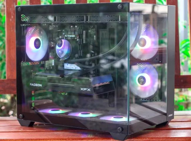 i7 12700K - 16GB - RX 9060XT