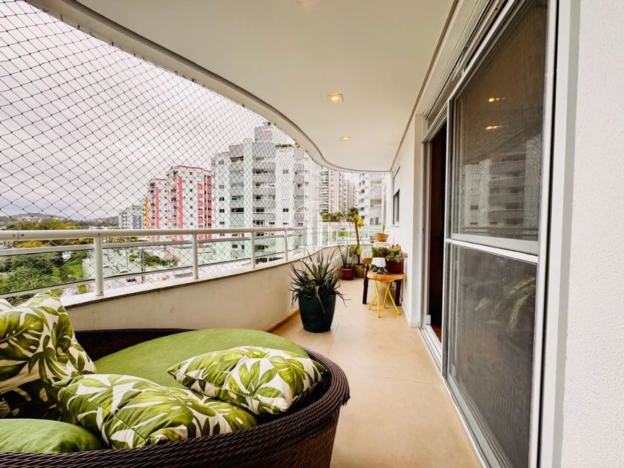 Apartamento 4 Quartos com 1 Suíte e 129m² - Itacorubi - CEN - Foto 5