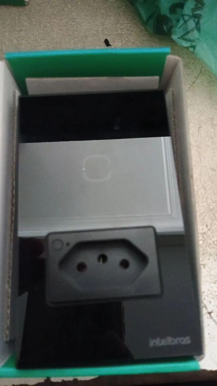 Tomada inteligente com interruptor  - Foto 2