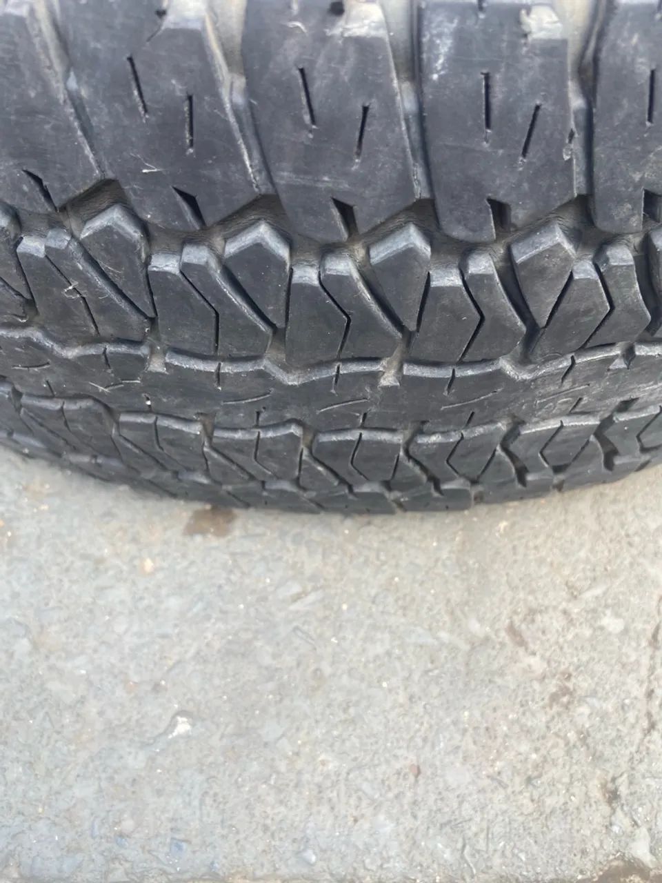 Pneu