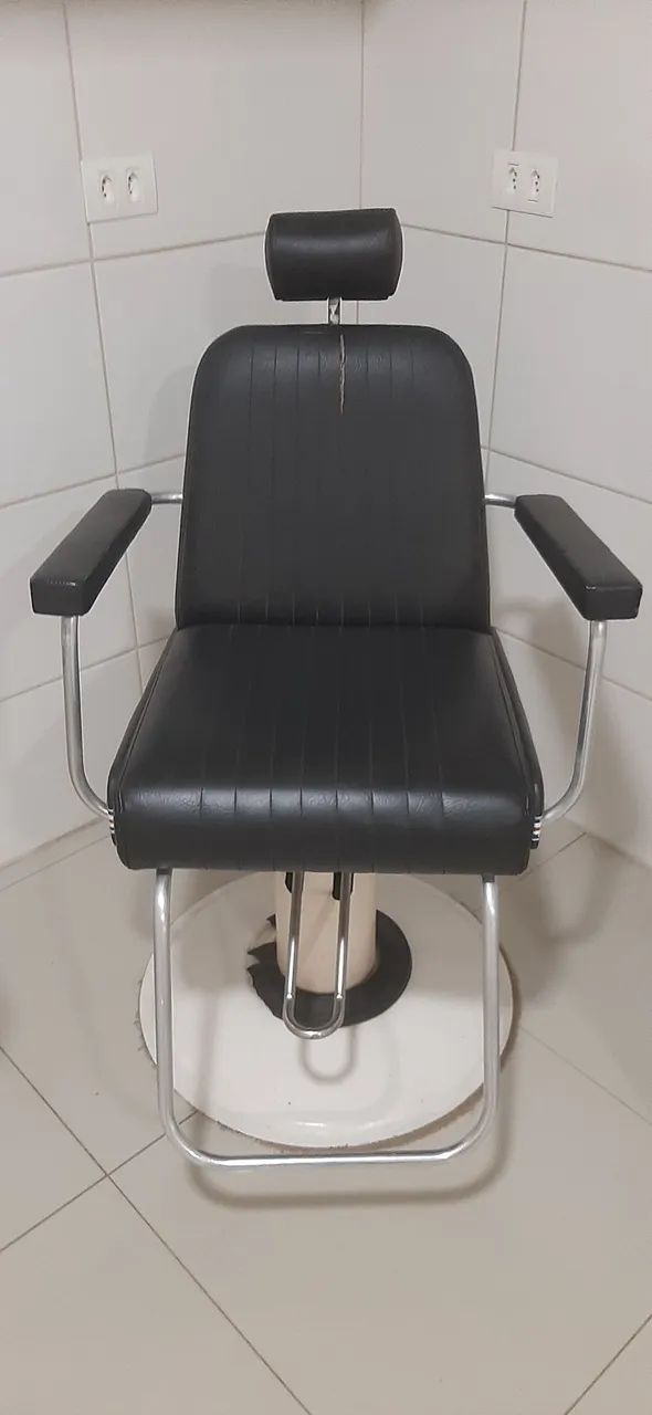 Cadeira regulável e lavatório de cabelo em perfeito estado - Foto 2