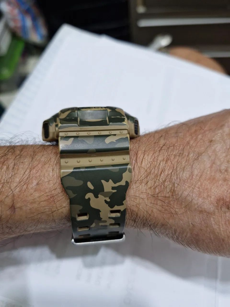 Rel ógio Casio G Shok  GA 100 - Foto 2