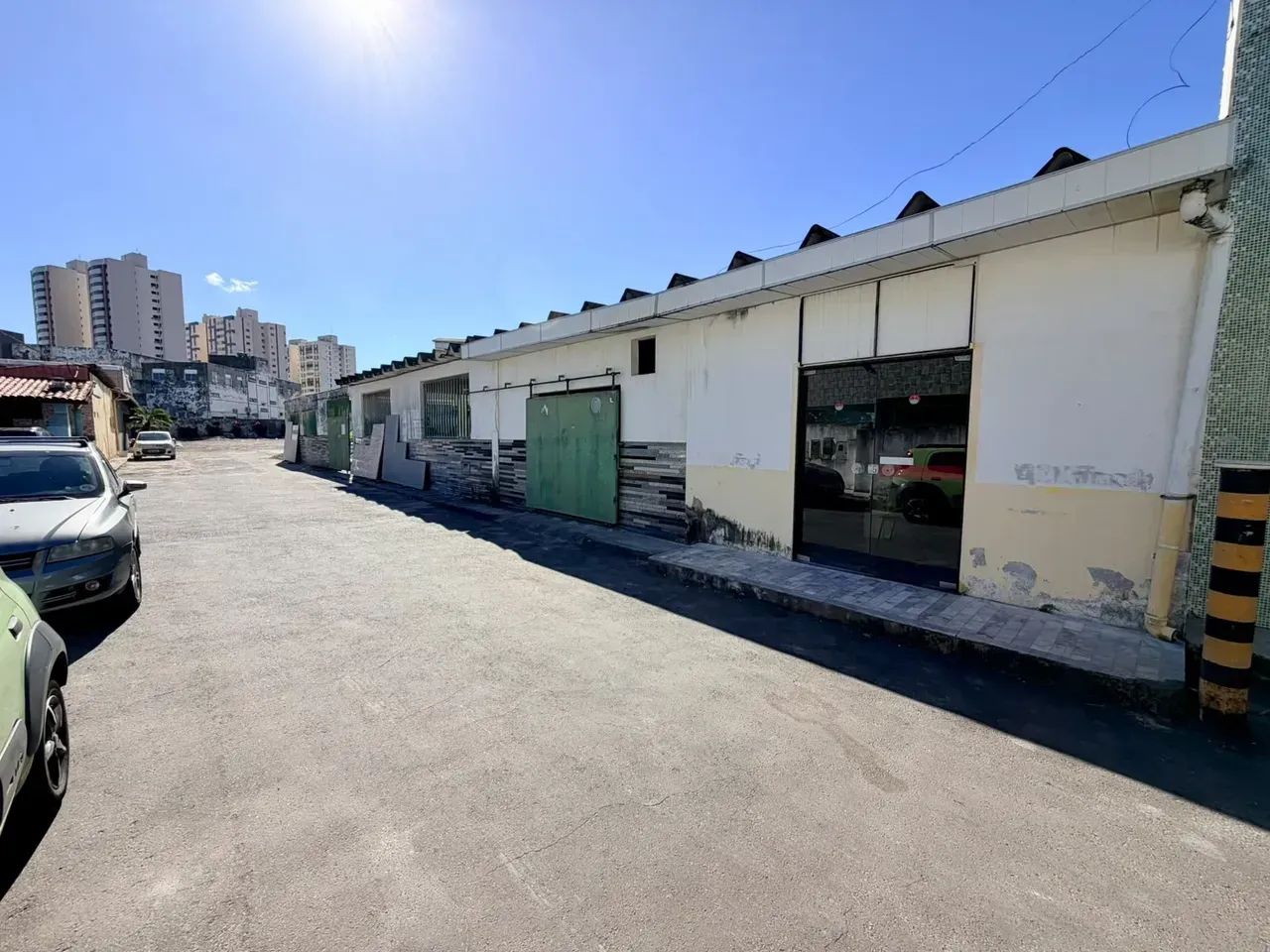 IMÓVEL COMERCIAL PARA LOCAÇÃO  BOCA DO RIO
