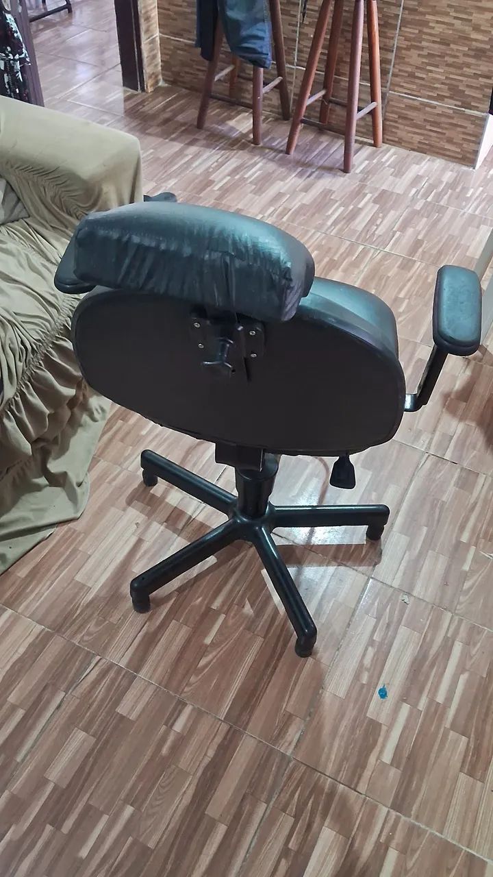 Cadeira Para Salão/Barbearia  - Foto 2
