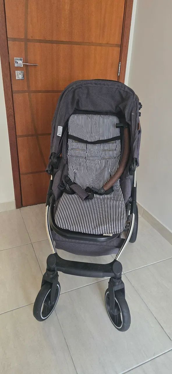 Carrinho de bebê