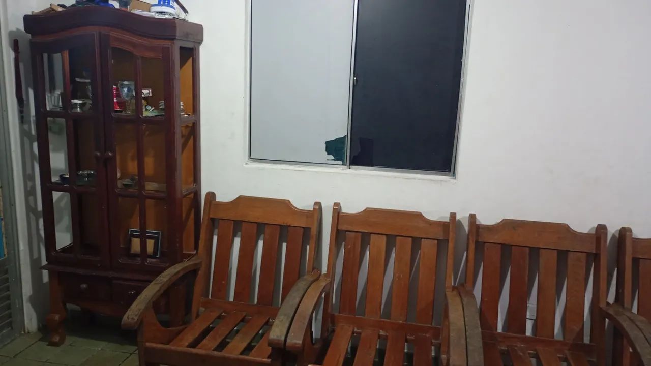 Conjunto de sofa de madeira de gravata  BBB  boa  bonita  e barata - Foto 2
