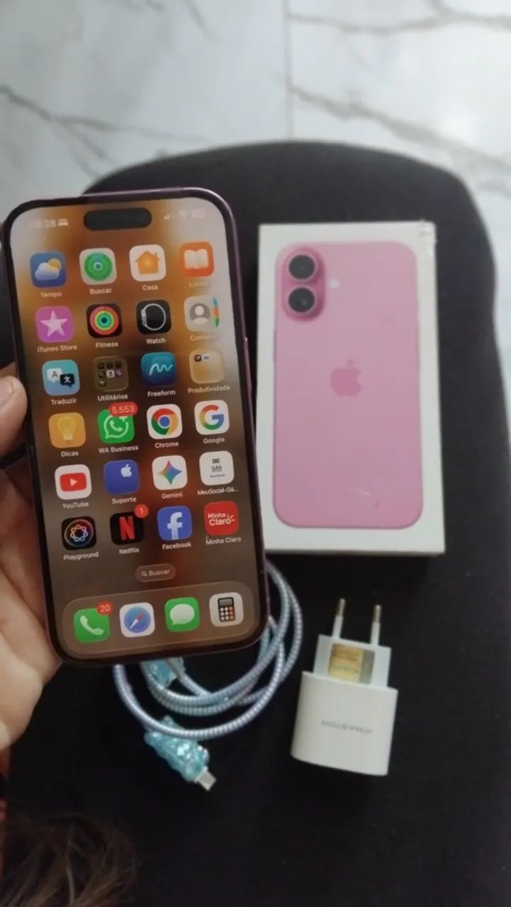 iPhone 16