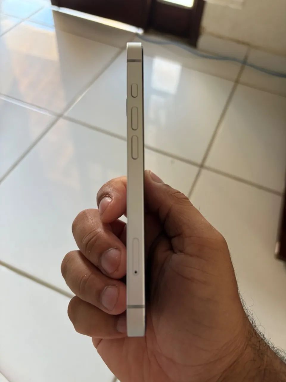 iPhone 16E 128GB (Branco) - Foto 4