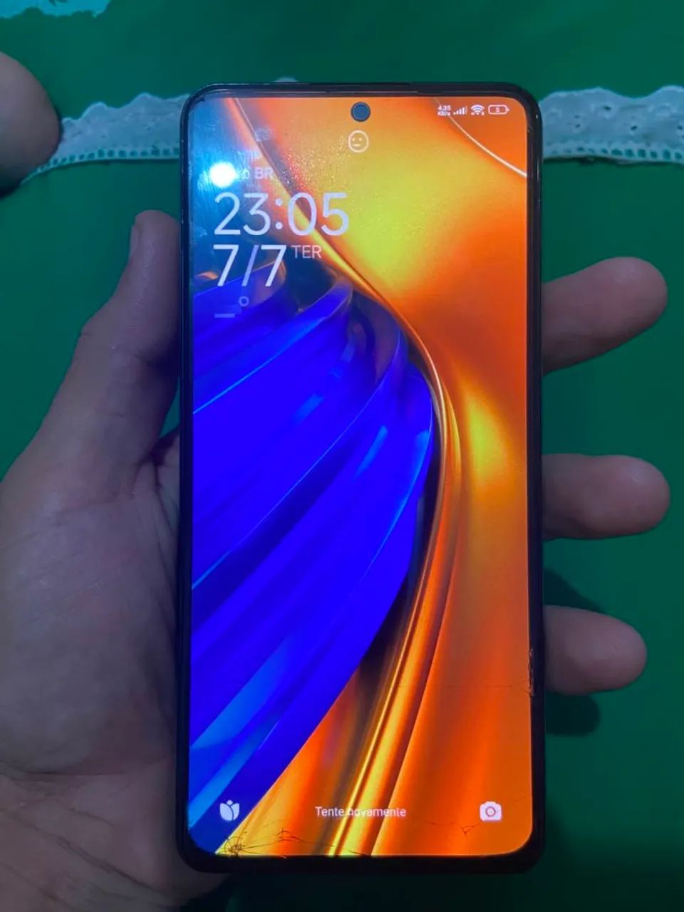 Poco F4 