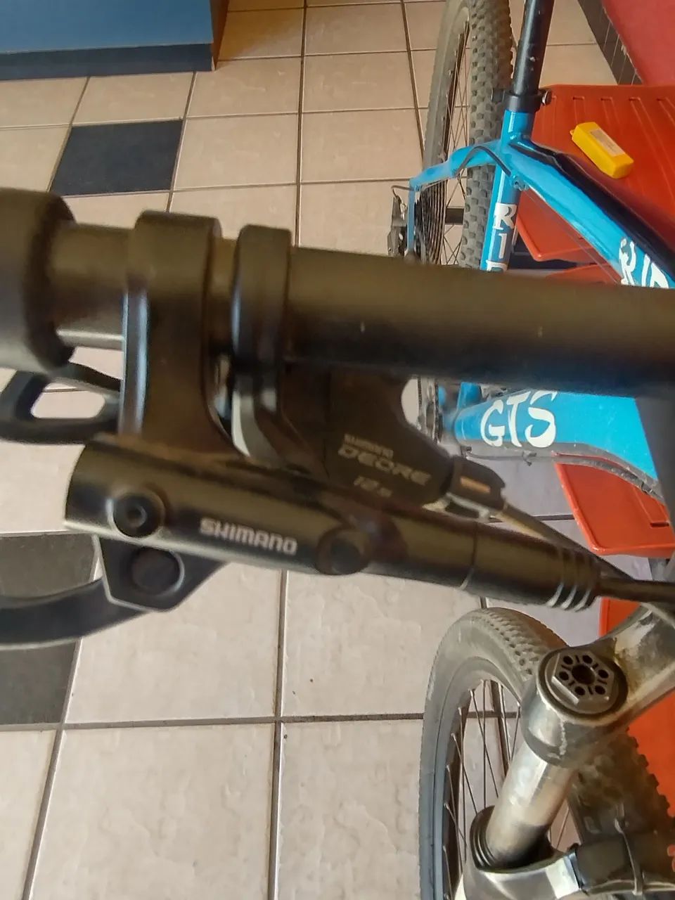 Bicicleta aro 29 toda Shimano 