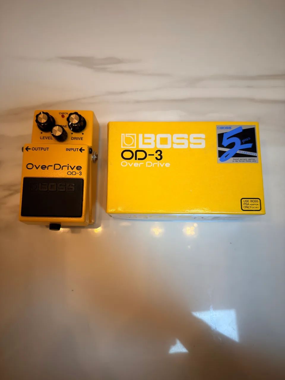 Pedal de efeito Boss para Guitarra OverDrive OD-3 amarelo