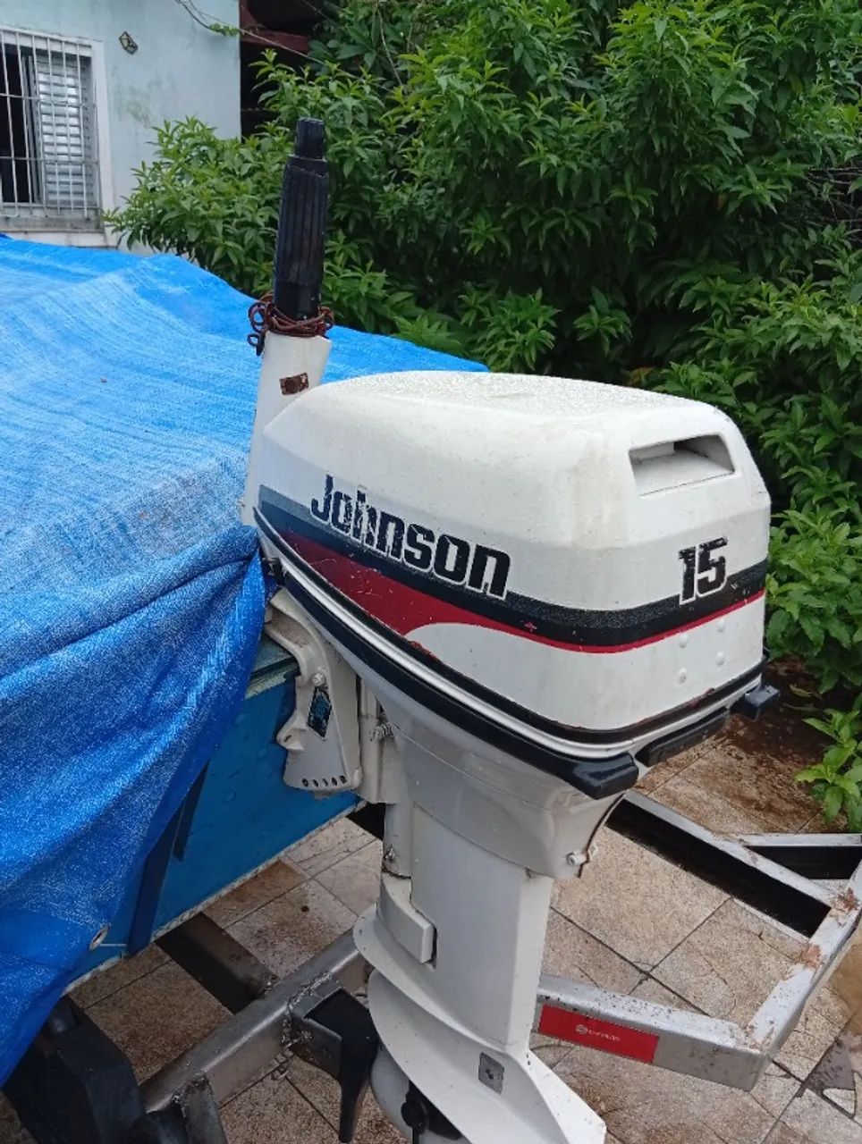Barco de alumínio 4,50m com motor Johnson 15 Hp  - Foto 6
