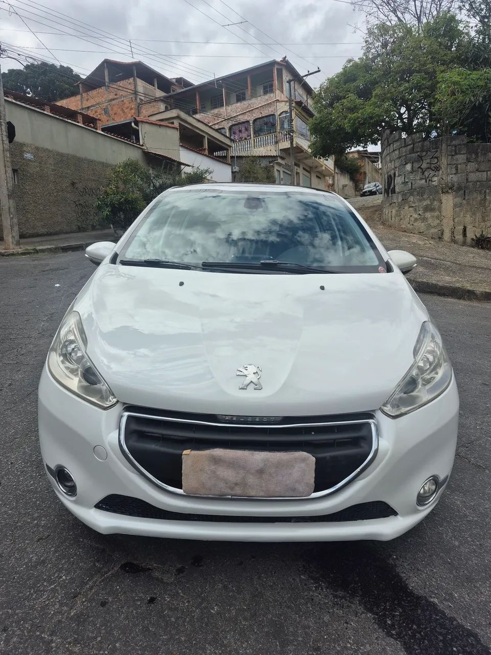 Peugeot 208 2015